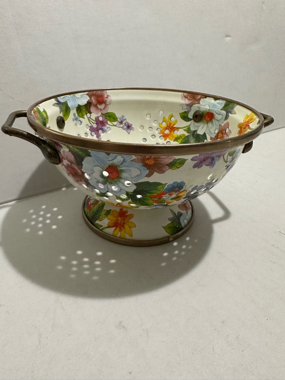 MacKenzie-Childs Flower Market enamel colander Snall